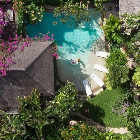 Villa Istimewa Seminyak  Exterior photo
